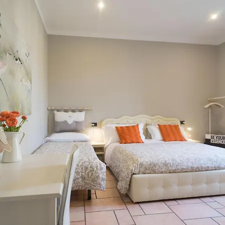 Bed & Breakfast My 3*