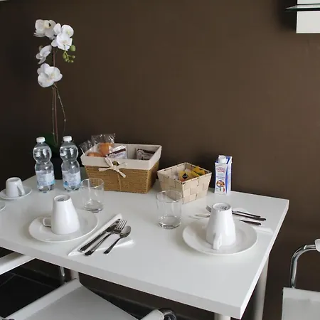 Bed & Breakfast My 3*